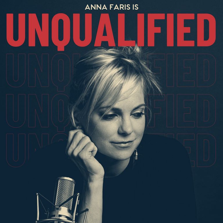 Anna Faris is Unqualified icon